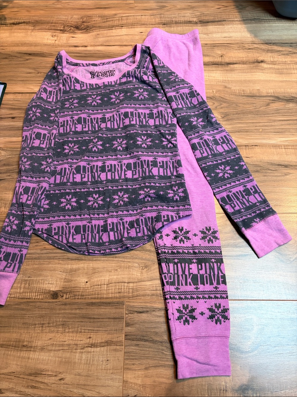 PINK Victoria's Secret Pajama Set